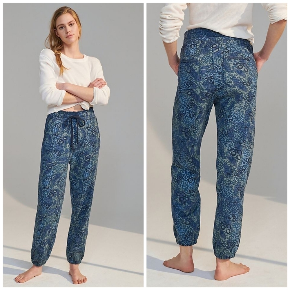 ANTHROPOLOGIE animal print joggers size XS